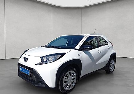 Toyota Aygo (X) Aygo (X) 1.0-l-VVT-i Play 5 Türen