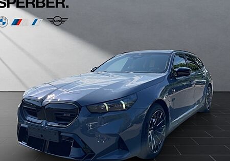 BMW M5 Plug-In Hybrid Touring xDrive A 5 Türen