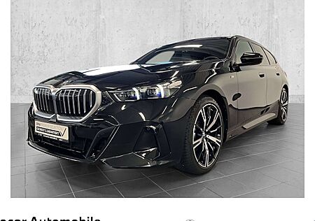 BMW 5er 520d xDrive Touring A 5 Türen