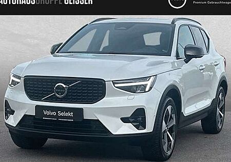 Volvo XC 40 B4 Plus Dark DCT 5 Türen