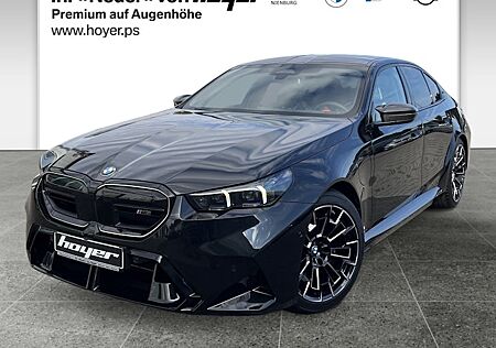 BMW M5 Plug-In Hybrid xDrive A 4 Türen