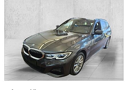 BMW 3er 320e Touring M Sport Automatic 5 Türen