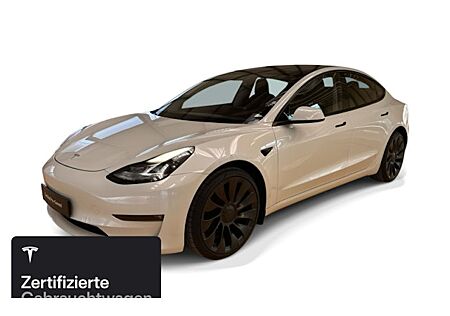 Tesla Model 3 Allradantrieb mit Dualmotor Performance 4 Türen