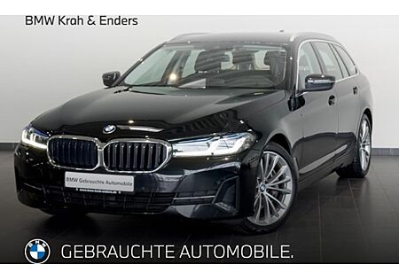 BMW 5er 540d xDrive Touring A 5 Türen