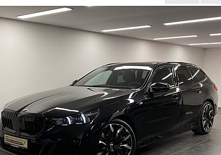 BMW 5er 540d xDrive Touring A 5 Türen