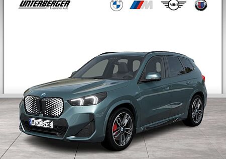 BMW iX1 eDrive20 5 Türen