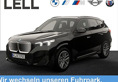 BMW iX1 eDrive20 5 Türen