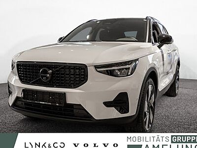 Volvo XC 40 B3 Black Edition Plus DCT 5 Türen