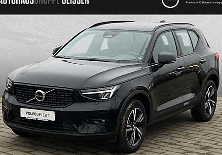 Volvo XC 40 B3 Plus Dark DCT 5 Türen