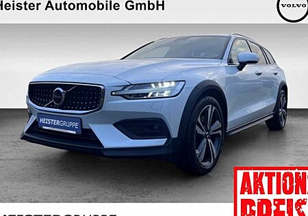 Volvo V60 CC B4 D AWD Plus Auto 5 Türen