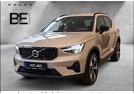 Volvo XC 40 B3 Plus Dark DCT 5 Türen
