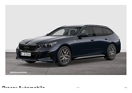 BMW 5er 530d xDrive Touring A 5 Türen