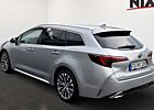 Toyota Auris Touring Sports 1,8 Hybrid Team Deutschl Touring Sports 5 Türen