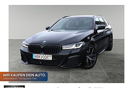 BMW 5er 530d xDrive Touring A 5 Türen