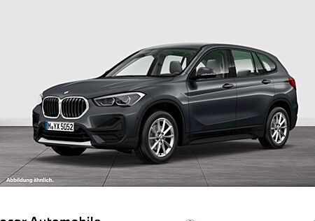 BMW X1 sDrive18d Sport Line 5 Türen