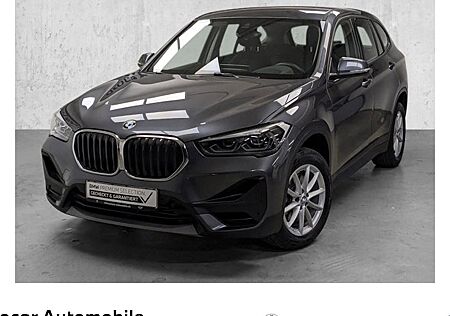 BMW X1 sDrive20i Advantage Steptronic DCT 5 Türen