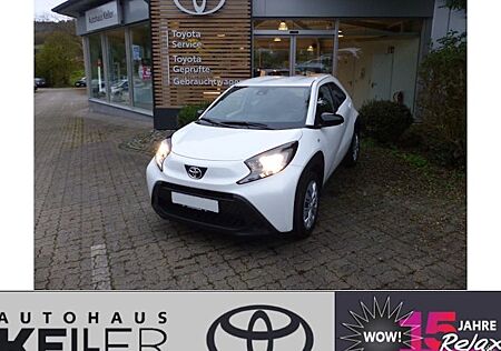 Toyota Aygo 1,0-l-VVT-i x-play 5 Türen