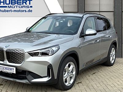 BMW iX1 eDrive20 5 Türen