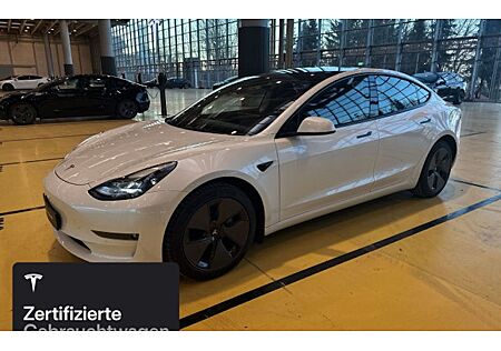 Tesla Model 3 Hinterradantrieb RWD Long Range 4 Türen