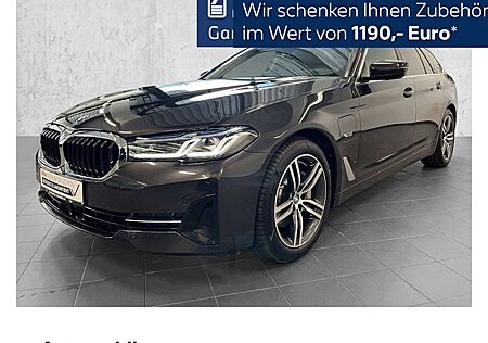 BMW 5er 530e xDrive Touring A 5 Türen