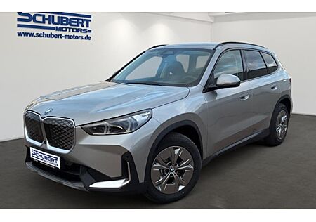 BMW iX1 eDrive20 5 Türen