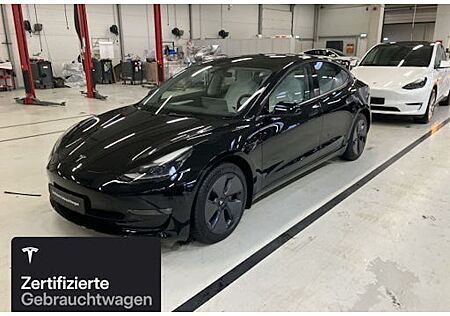 Tesla Model 3 Hinterradantrieb RWD Long Range 4 Türen
