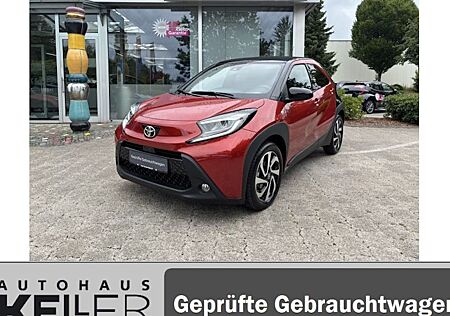 Toyota Aygo (X) Aygo (X) 1.0-l-VVT-i Air Team D S-CVT 5 Türen