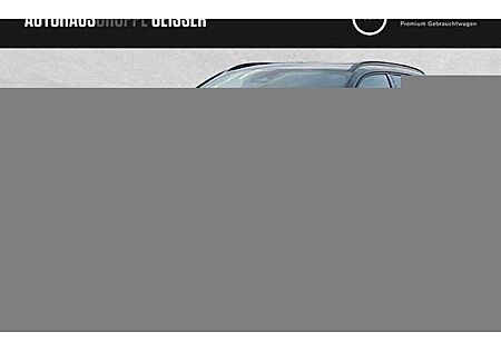 Volvo XC 40 B3 Black Edition Ultra DCT 5 Türen