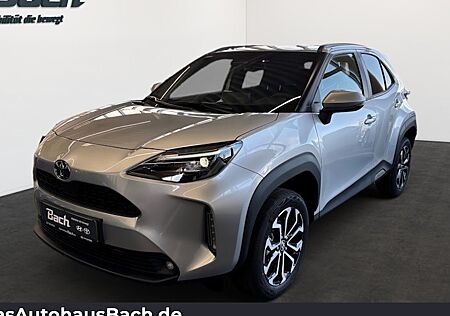 Toyota Yaris Cross 1,5-l-VVT-iE Allrad Teamplayer 5 Türen