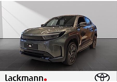 Toyota Urban Cruiser 61 kWh Teamplayer 5 Türen