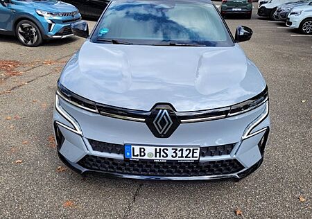 Renault Megane E-Tech Paket Evolution EV60 220hp optimum charg 5 Türen