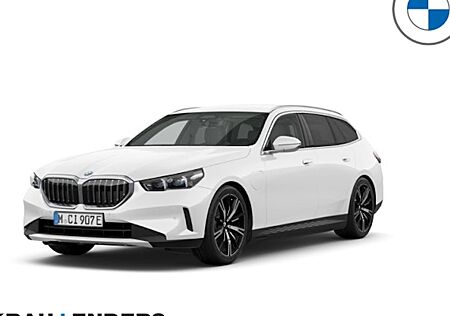BMW 5er 530e Touring A 5 Türen