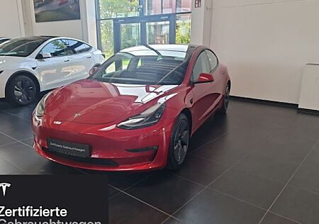 Tesla Model 3 Hinterradantrieb RWD Long Range 4 Türen
