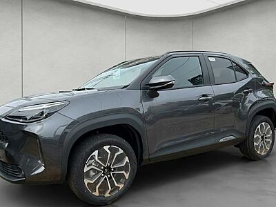 Toyota Yaris Cross 1,5-l-VVT-iE Teamplayer 5 Türen