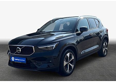 Volvo XC 40 B3 Core DCT 5 Türen