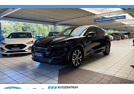 Ford Mustang Mach-E 99 kWh AWD 5 Türen