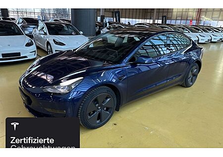 Tesla Model 3 Hinterradantrieb RWD Long Range 4 Türen