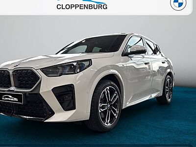 BMW X2 sDrive20i Steptronic DCT 5 Türen