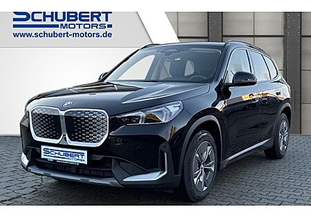 BMW iX1 eDrive20 5 Türen