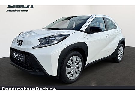 Toyota Aygo (X) Aygo (X) 1.0-l-VVT-i Play 5 Türen