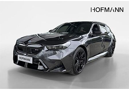 BMW M5 Plug-In Hybrid Touring xDrive A 5 Türen