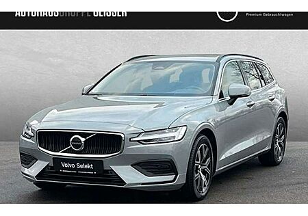 Volvo V60 B4 DCT Core 5 Türen