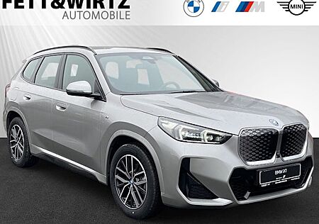 BMW iX1 eDrive20 5 Türen