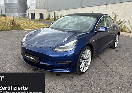 Tesla Model 3 Allradantrieb mit Dualmotor Performance 4 Türen