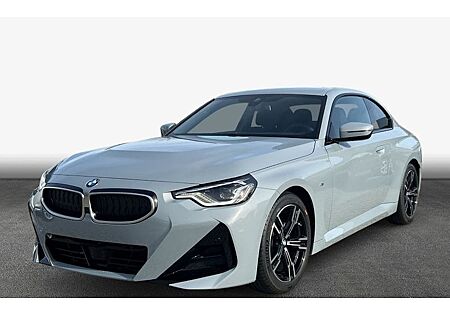 BMW 2er 220i Steptronic Coupé M Sport 2 Türen