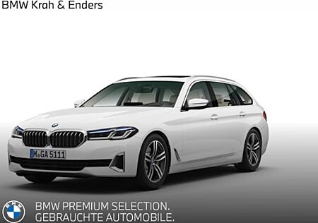BMW 5er 540d xDrive Touring A 5 Türen