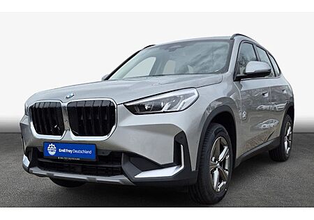 BMW X1 sDrive18i Steptronic 5 Türen