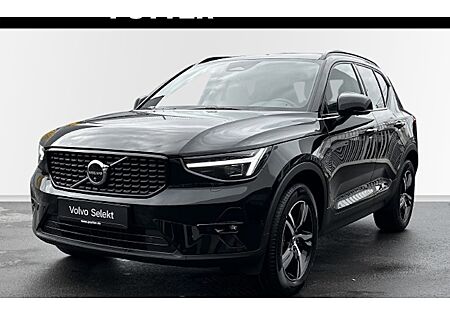 Volvo XC 40 B3 Plus Dark DCT 5 Türen