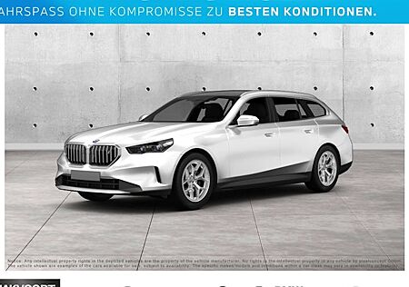 BMW i5 eDrive40 Touring 5 Türen