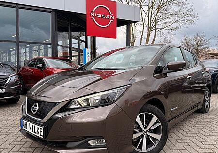 Nissan Leaf 150 PS 39KWH Acenta 5 Türen
